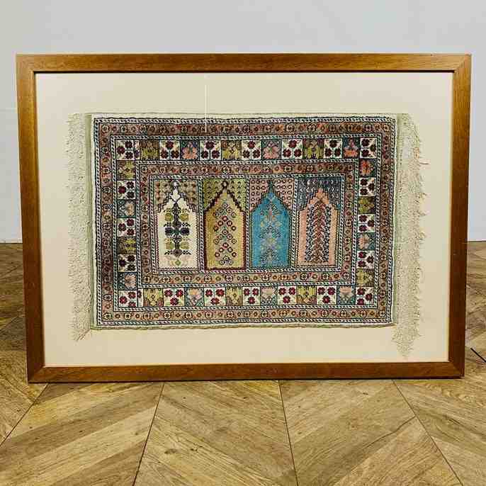 تصویر 3 از تابلو فرش دستباف ابریشمی طرح اصیل ایرانی